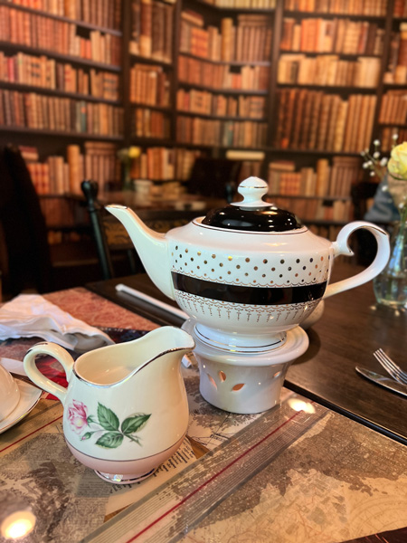Tea at the Book And Bee Cafe