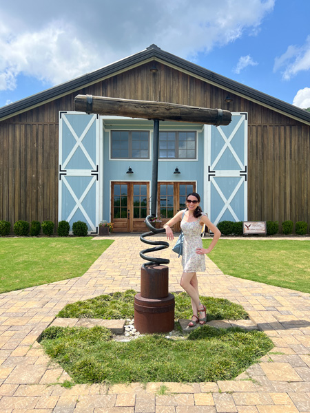 Eagle Mountain Vineyards And Winery tasting room